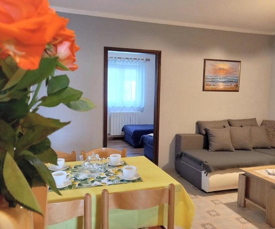 Villa Diana Apartments โปเรช ภายนอก รูปภาพ